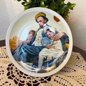 Norman Rockwell Man & Children at Fair 6.5" Plate
